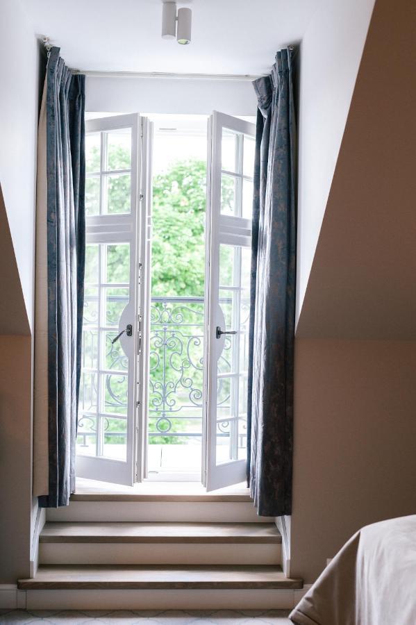Palac Na Opieszynie Września Exterior foto